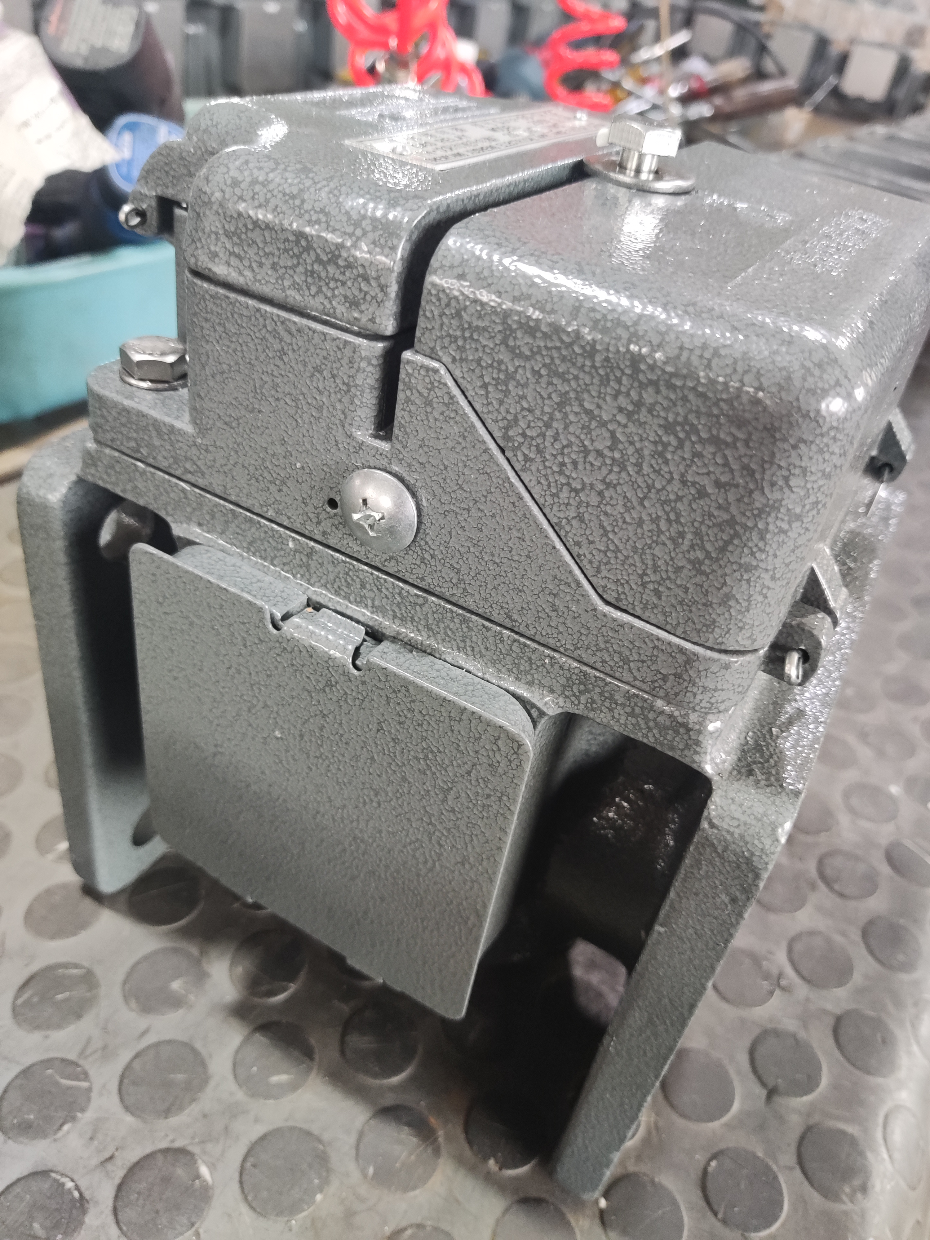 QJ14-80型气体继电器